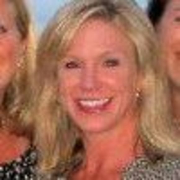 Meet your Posher, Nikki - Picture 1 of 1